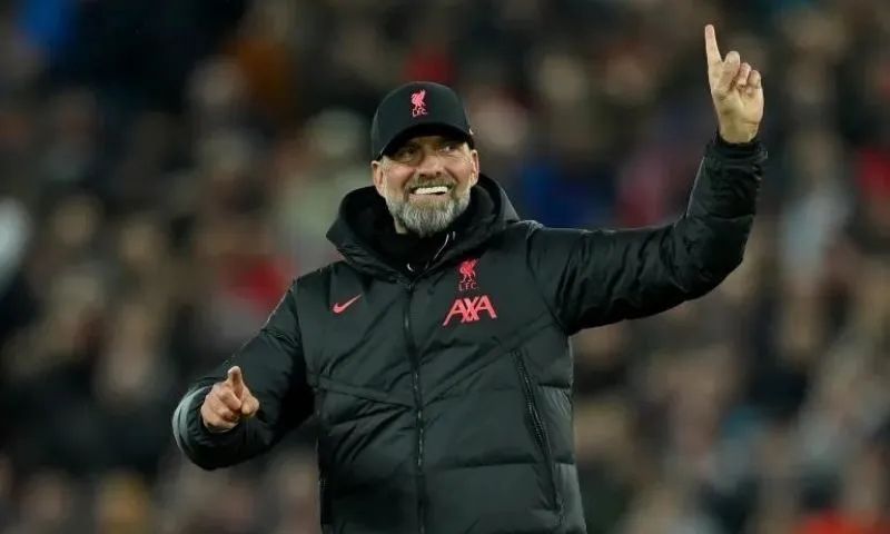 Klopp: Từ Cầu Thủ Bình Thường Đến Huấn Luyện Viên Tài Ba